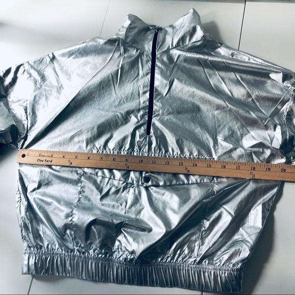 Vintage LOVE Silver Metallic Summer Lightweight Pullover Jacket Size S - Picture 7 of 12